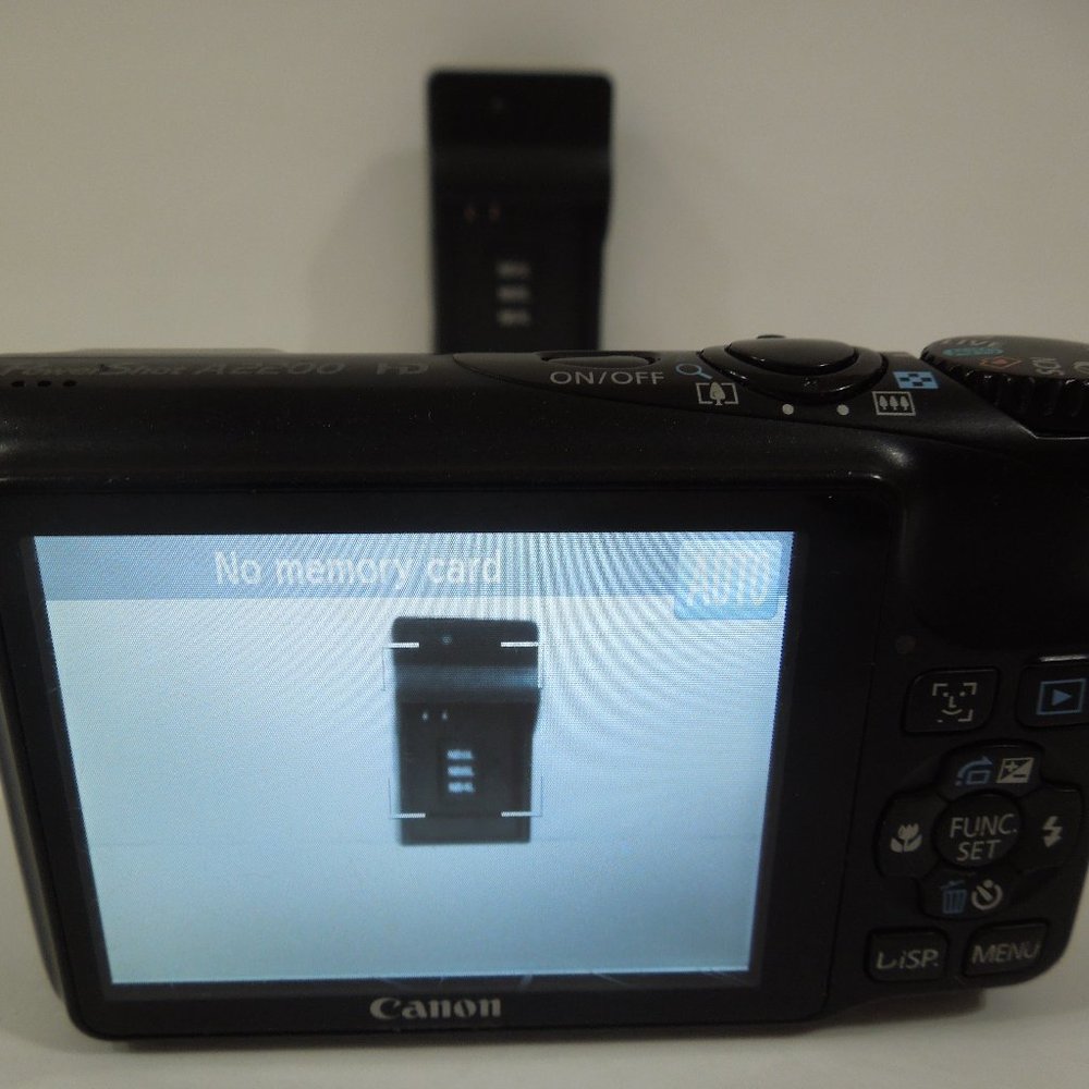 Canon Powershot A2200 14.1 MP Digital Camera with 4x Optical Zoom - Picture 7 of 7